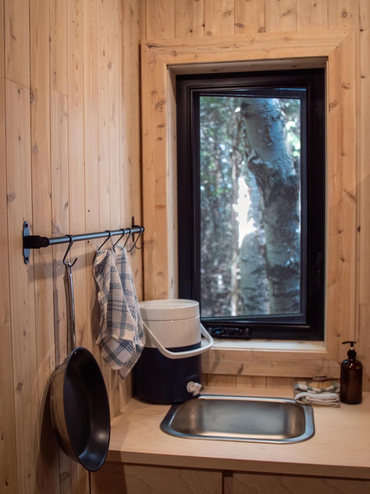 Est Eco-Cabines Nouvelle Bagian luar foto